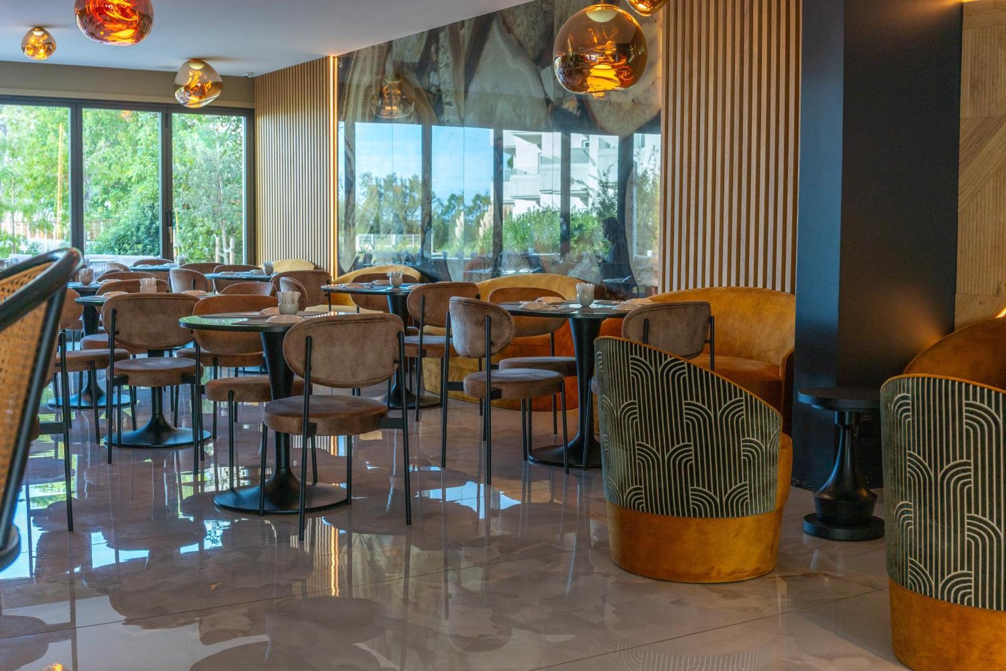 Calvi Hotel ภายนอก รูปภาพ