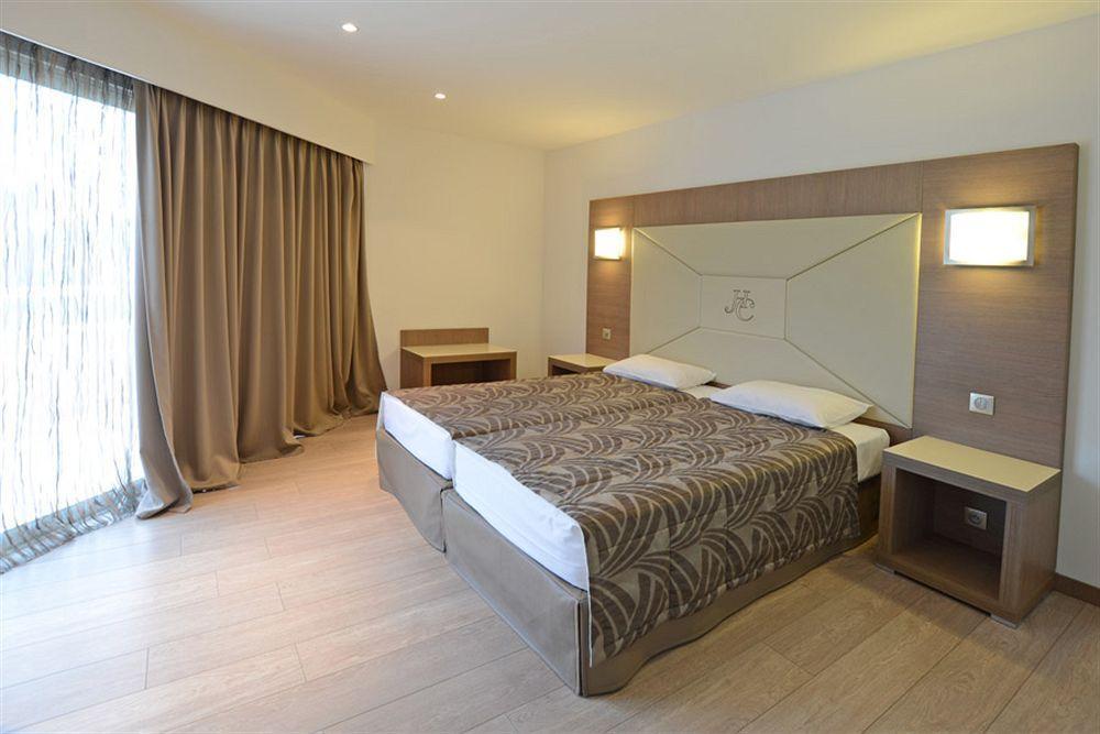 Calvi Hotel ภายนอก รูปภาพ